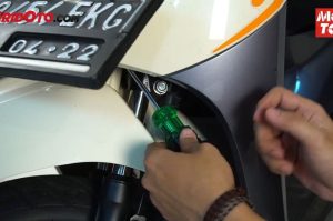 Menguasai Jalan Panduan Lengkap Cara Menyetel Ketinggian Lampu Depan Motor