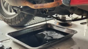 Cara Mengatasi Oli Mesin Yang Cepat Hitam Dan Kental Panduan Lengkap Perawatan Pelumas