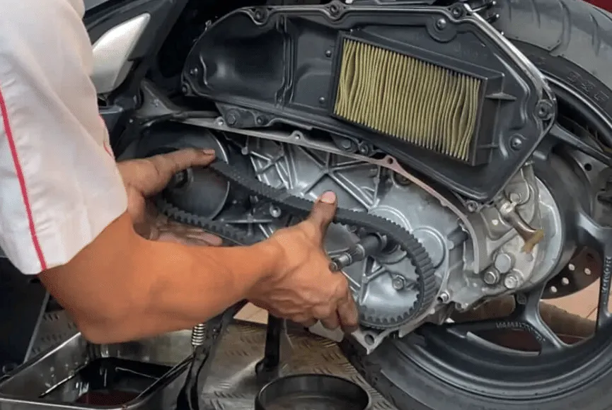 Panduan Lengkap Cara Mengetahui Oli Cvt Sudah Harus Diganti Pada Motor Honda